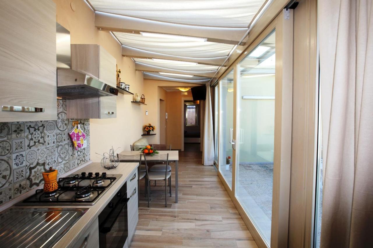 Re Sole Case Vacanze - Esclusivo Attico M A R T E Con Spaziosissima Terrazza Solarium Attrezzata Avola Buitenkant foto