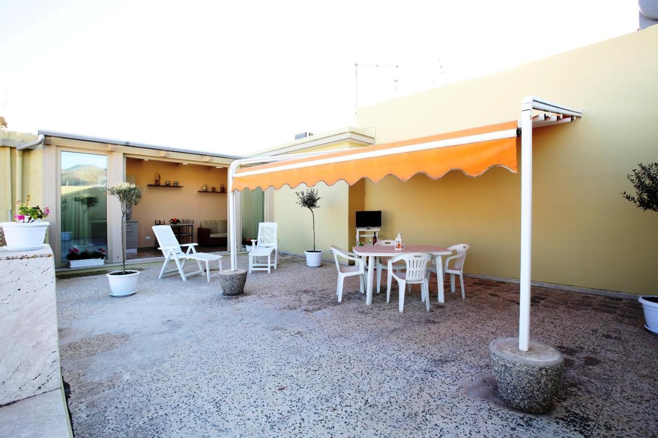 Re Sole Case Vacanze - Esclusivo Attico M A R T E Con Spaziosissima Terrazza Solarium Attrezzata Avola Buitenkant foto