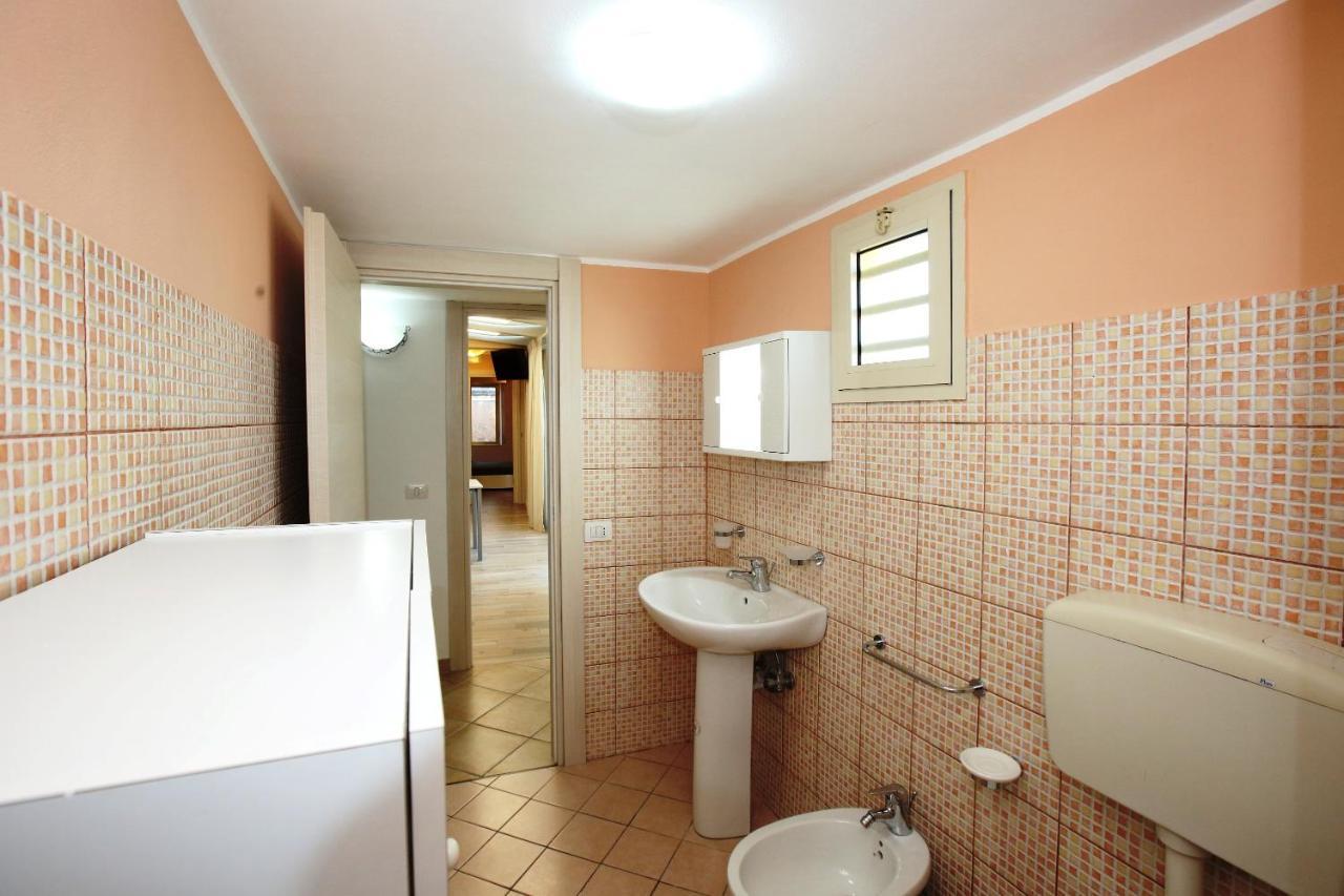 Re Sole Case Vacanze - Esclusivo Attico M A R T E Con Spaziosissima Terrazza Solarium Attrezzata Avola Buitenkant foto